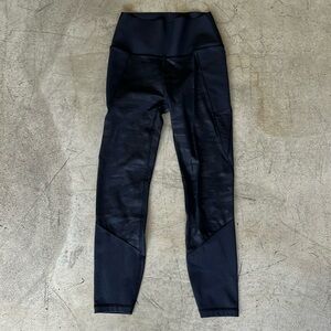 GapFit Sculpt Revolution Capri Leggings